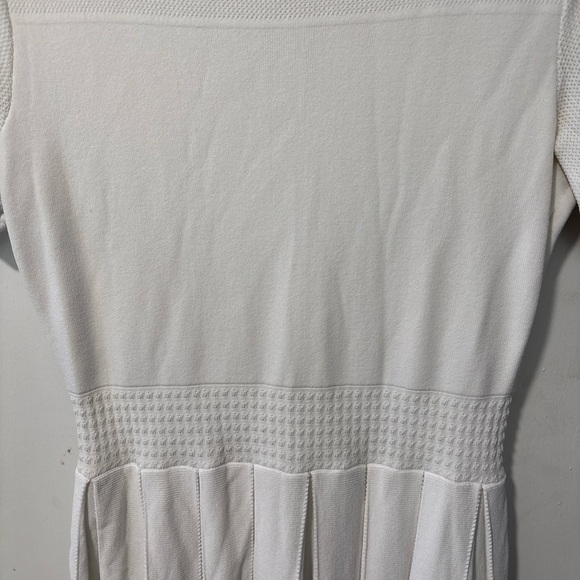 Kate Spade New York Dress White Fit Flare Pleated Knit Texture Short Sleeve Sz M - Picture 2 of 7
